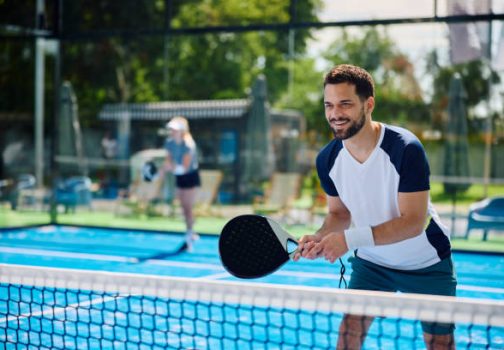 Quels critères comparer avant de signer un devis de construction court de padel ?